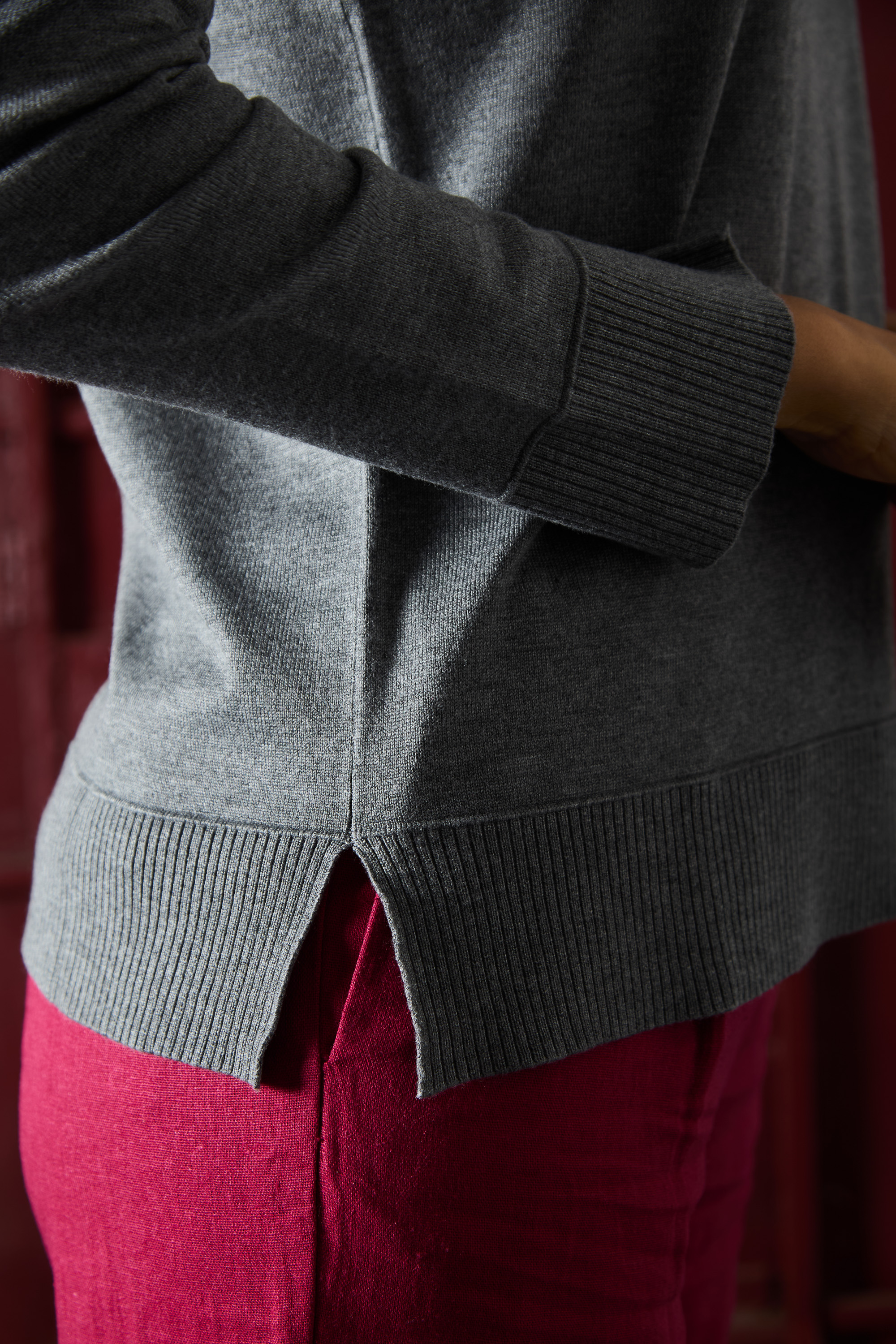 639-sweater-basic-zoe-greymelange-4.jpg