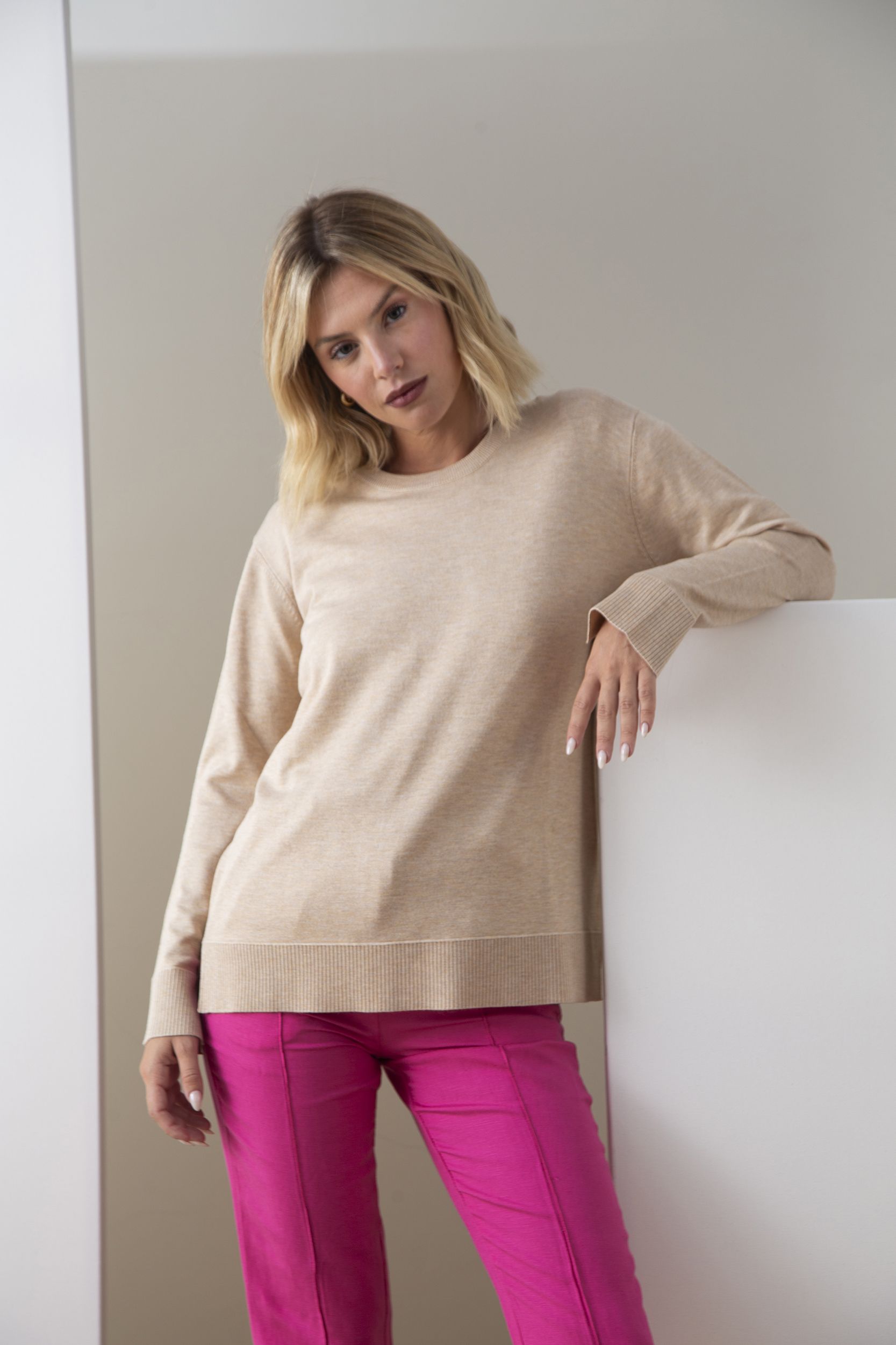 750-sweater-basic-stefi-beige-3.jpg