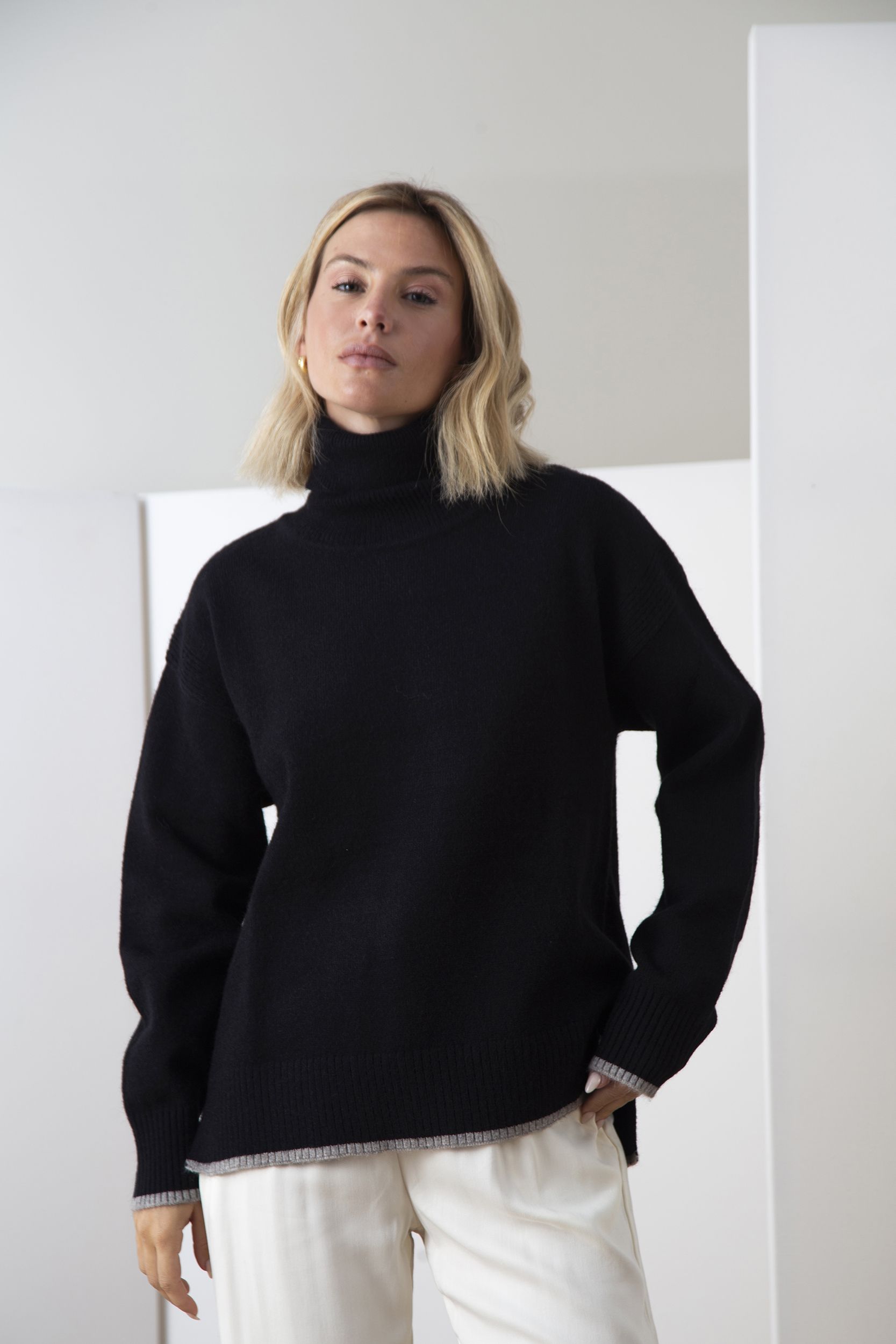 754-sweater-polera-alessandra-black-3.jpg