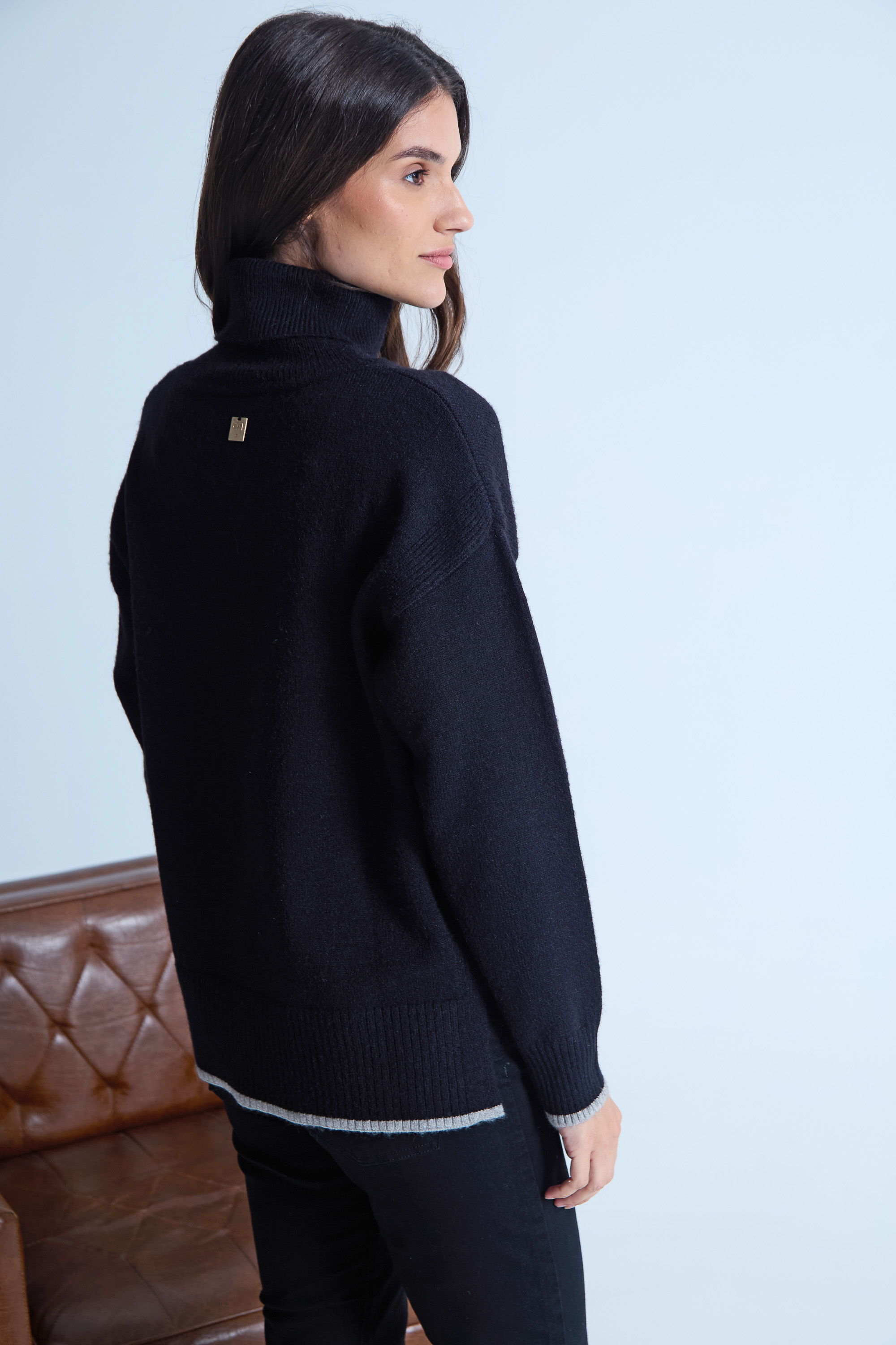 754-sweater-polera-alessandra-black-4.jpg