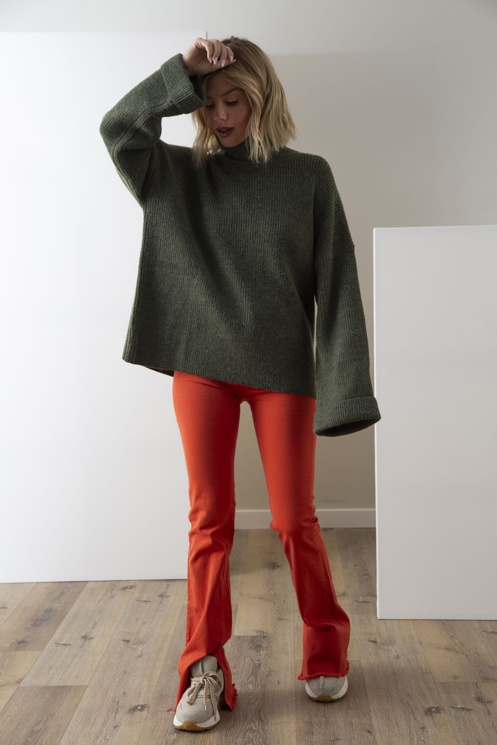 761-sweater-vanina-green-2.jpg