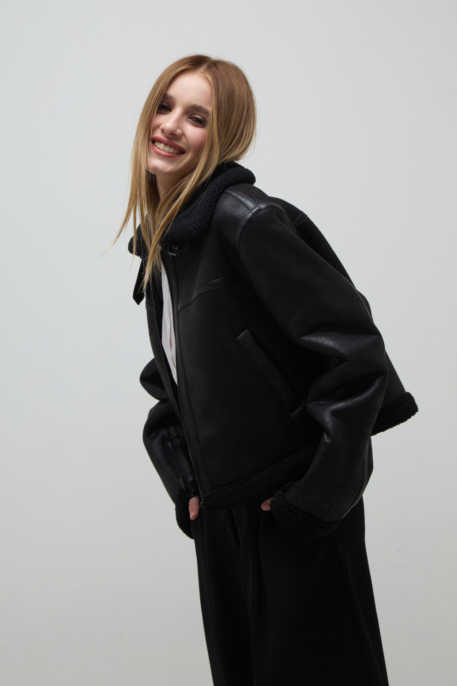 934-gamulan-rebeca-black-5.jpg