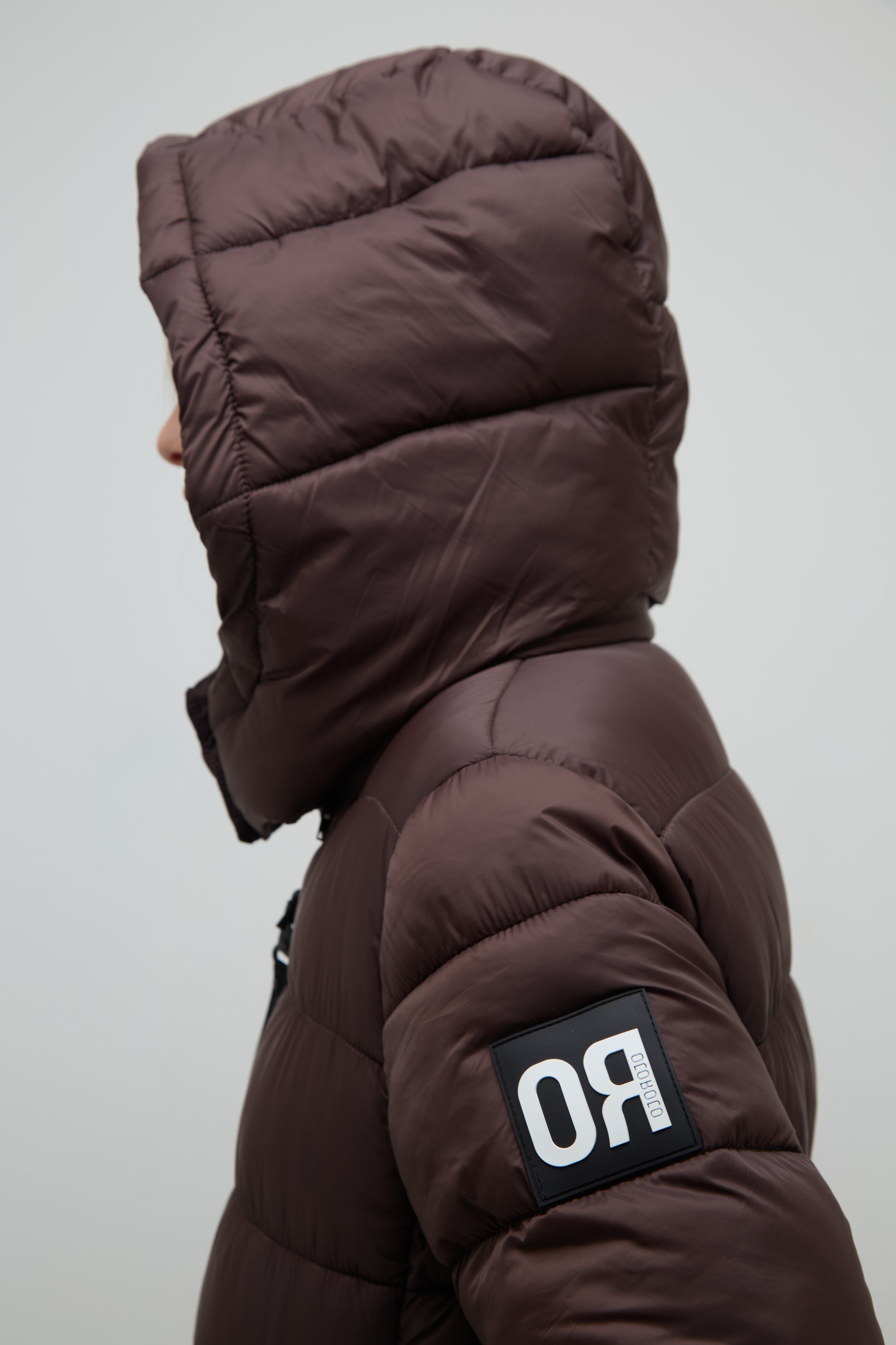 912-campera-larga-sora-choco-3.jpg