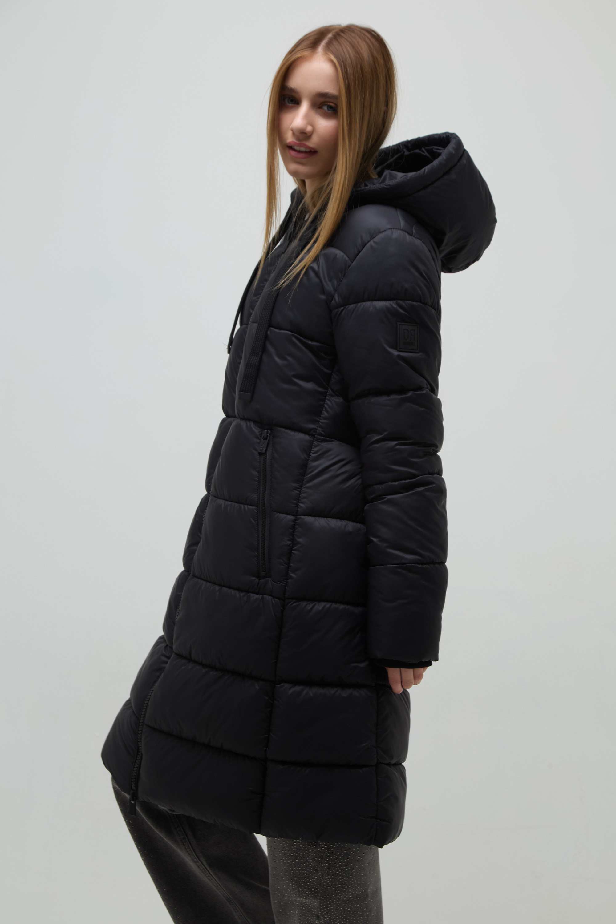 913-campera-larga-cap-anita-black-5.jpg