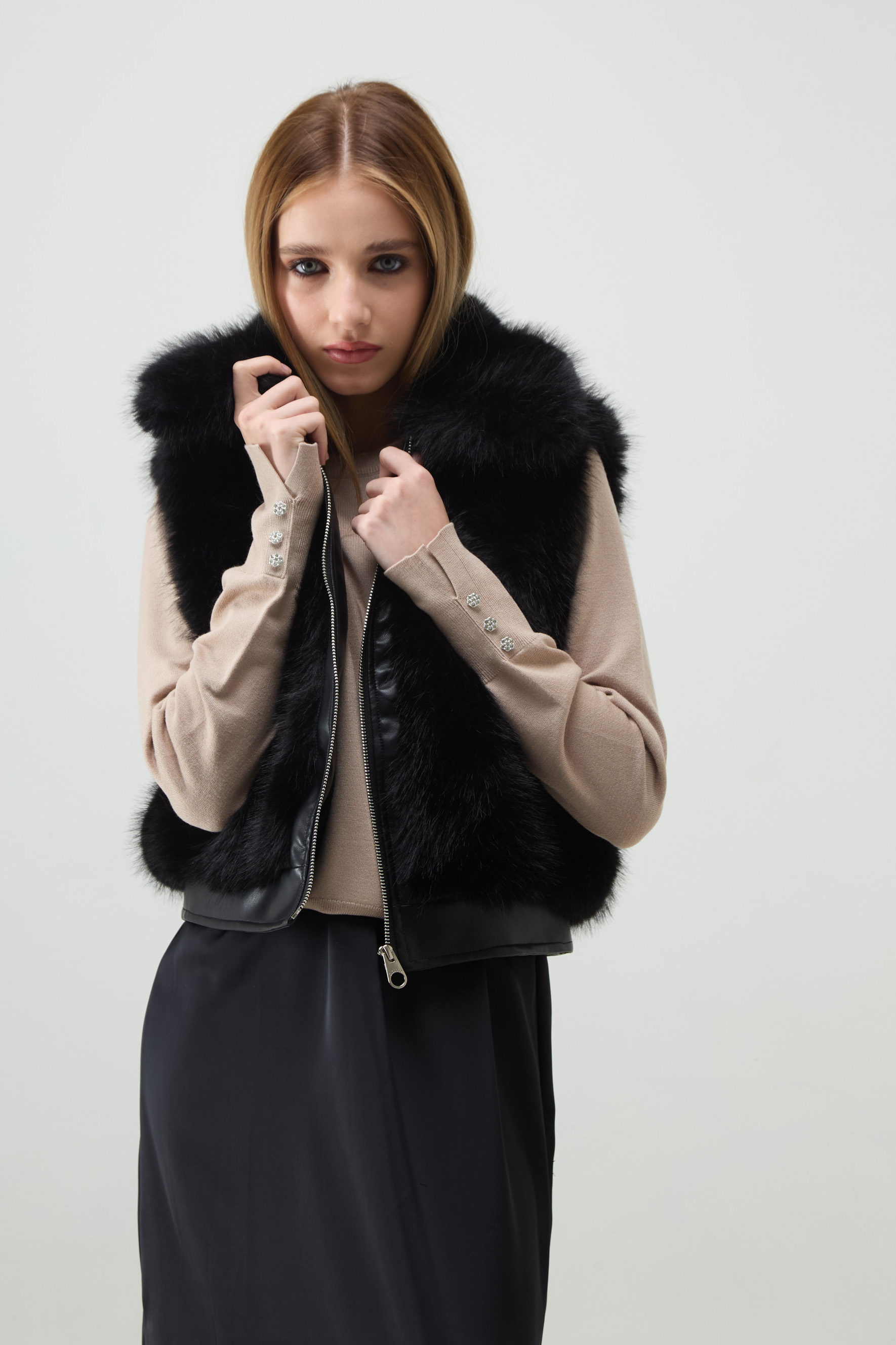 945-chaleco-piel-black-3.jpg